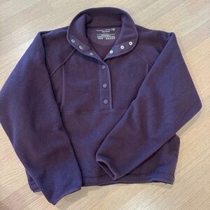 Outdoor Voices fleece